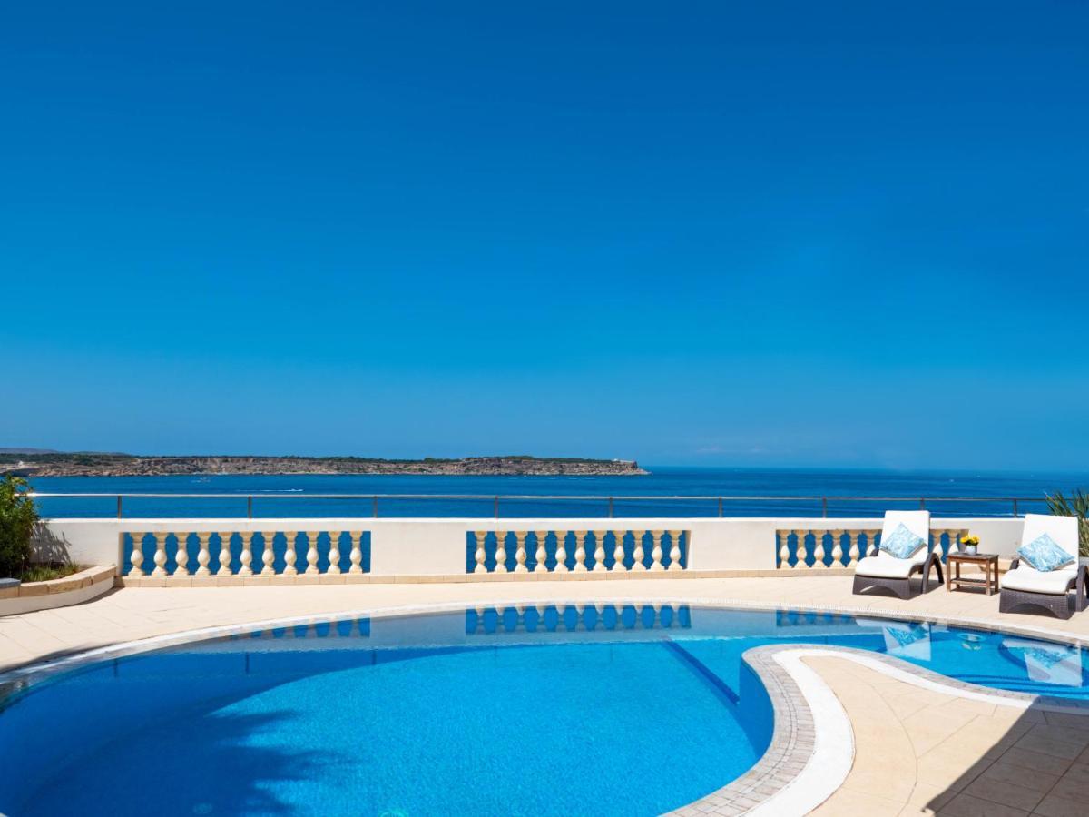 Villa Palma - Sunset Sea Views With Pool, Jacuzzi, Sauna And Games Room メーリッハ エクステリア 写真