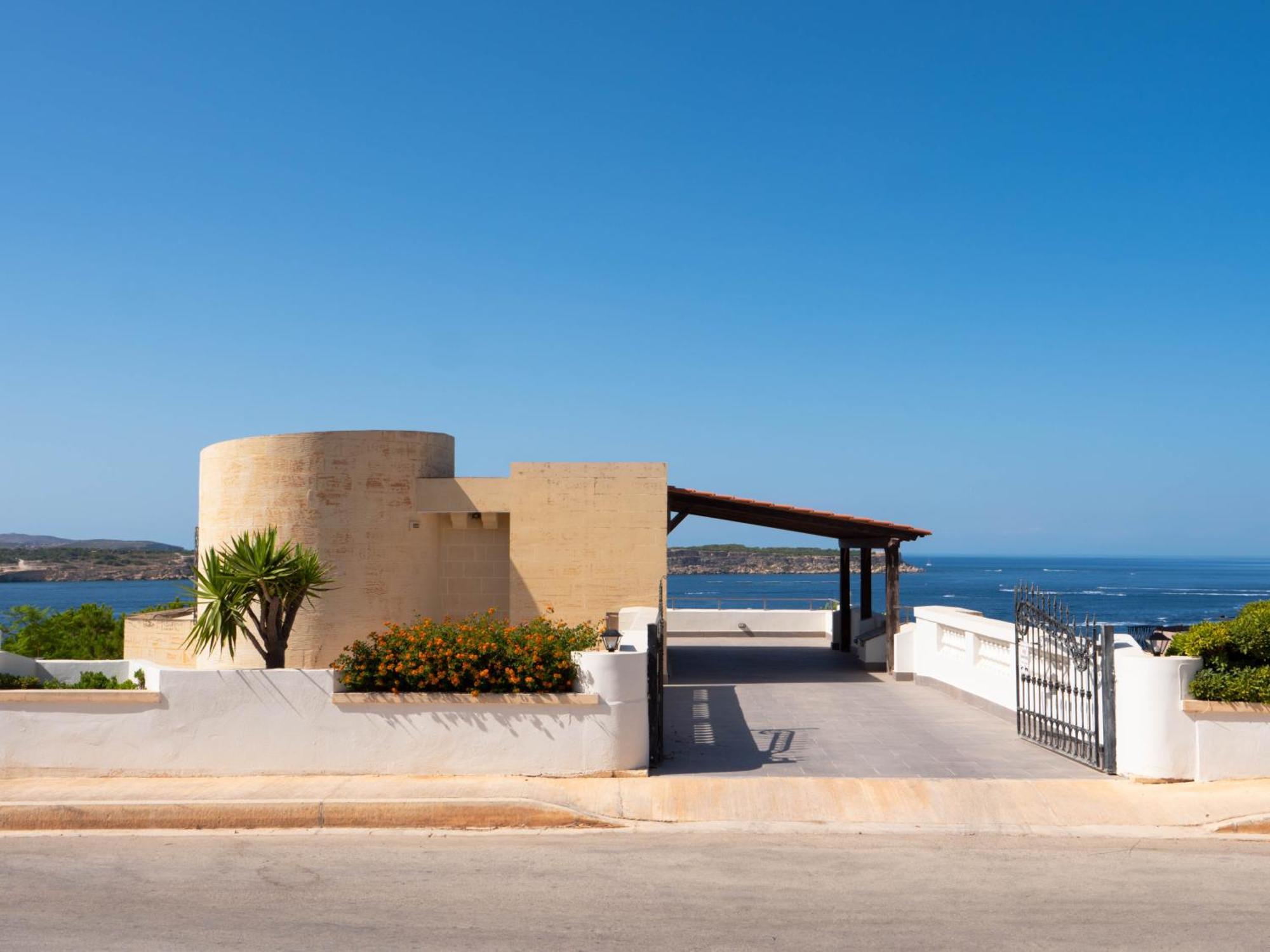 Villa Palma - Sunset Sea Views With Pool, Jacuzzi, Sauna And Games Room メーリッハ エクステリア 写真